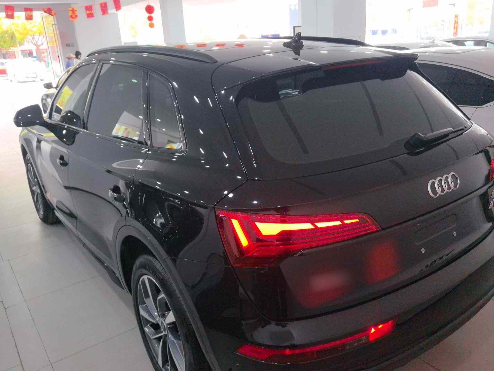 奥迪Q5L 2024款 40 TFSI 豪华动感型(3)