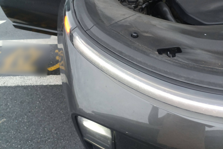 理想汽车 理想L8 2023款 Pro车身外观6006