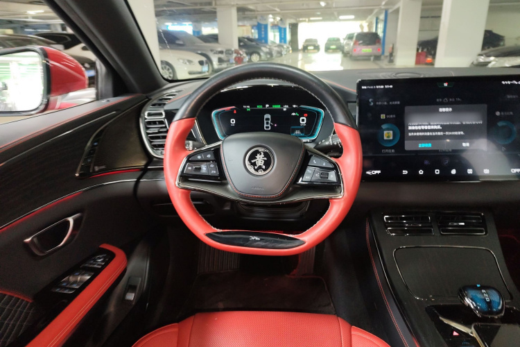比亚迪 汉 2020款 EV 四驱高性能版旗舰型中控内饰13
