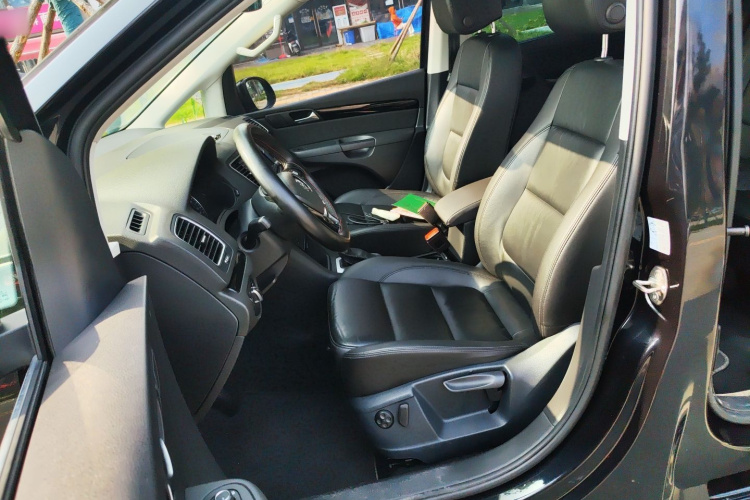 大众 夏朗 2018款 380TSI 尊享型 7座局部细节19