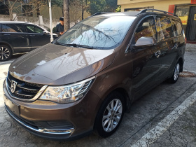 宝骏730 2016款 1.5L 手动标准型 7座