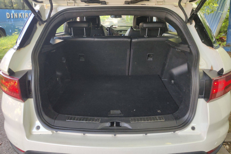 陆风X7 2016款 2.0T 全景尊贵版局部细节23