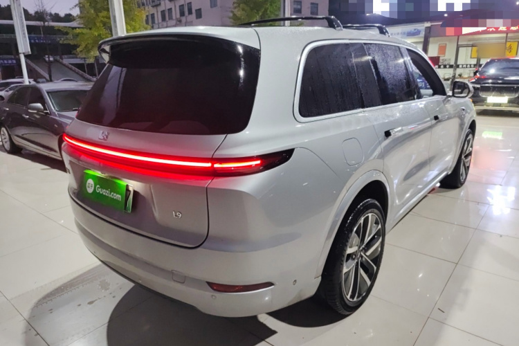 理想汽车 理想L9 2022款 Max车身外观7