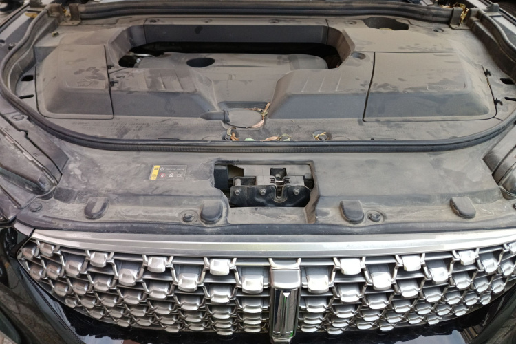 魏牌 VV6 2020款 2.0T 四驱智驭+局部细节24