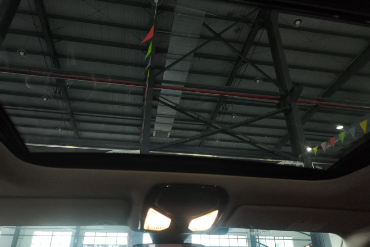 宝马3系 2023款 325Li M运动套装局部细节22