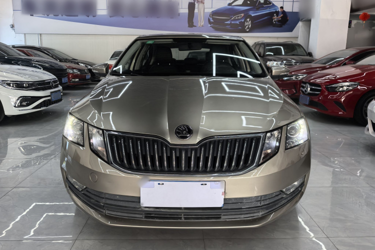 斯柯达 明锐 2019款 1.5L 自动智行舒适版 国VI车身外观6001