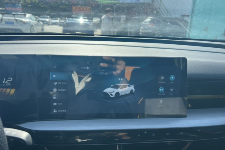 名爵 MG5天蝎座 2022款 1.5T Trophy运动豪享版中控内饰7007