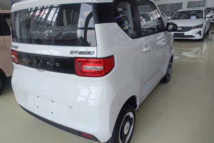 五菱汽车 宏光MINIEV 2022款 轻松款 磷酸铁锂车身外观6003
