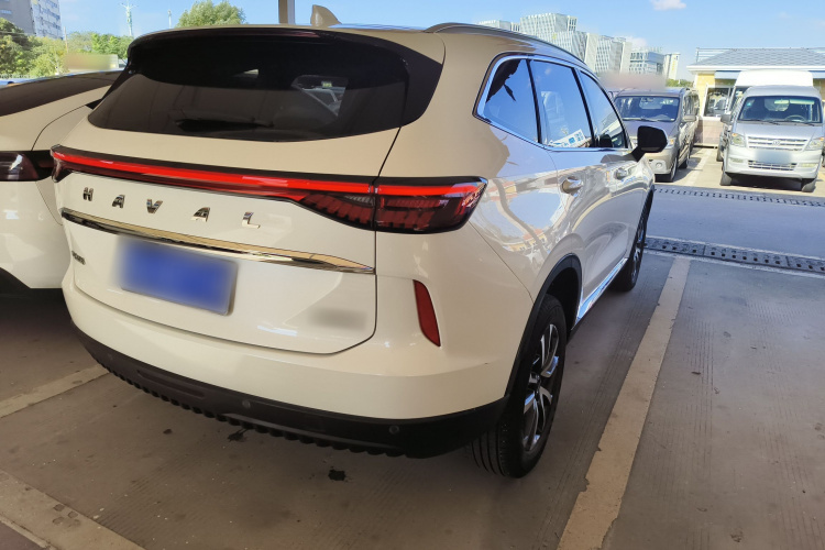 哈弗H6 2021款 第三代 2.0T 自动两驱Max车身外观7