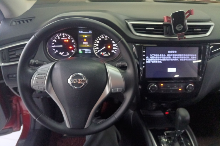 日产 逍客 2017款 2.0L CVT智享版 国V中控内饰7002