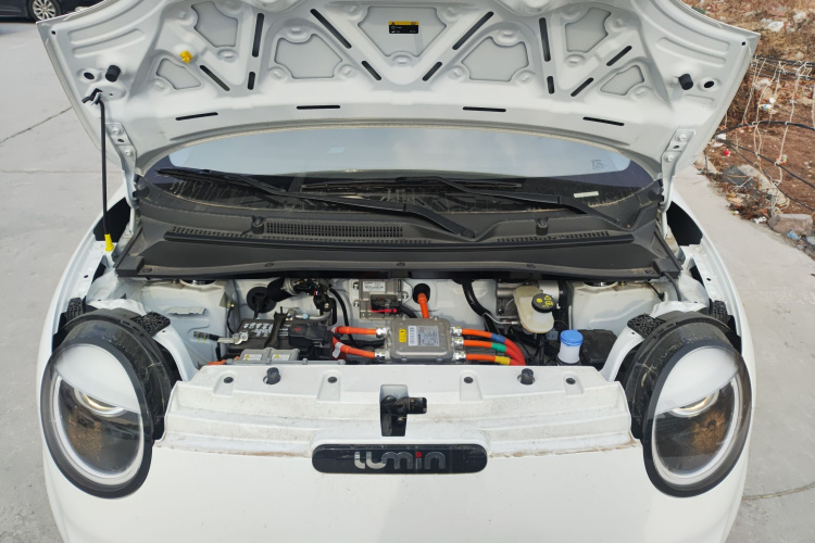 长安启源 长安Lumin 2024款 130km 清悦款机舱底盘24