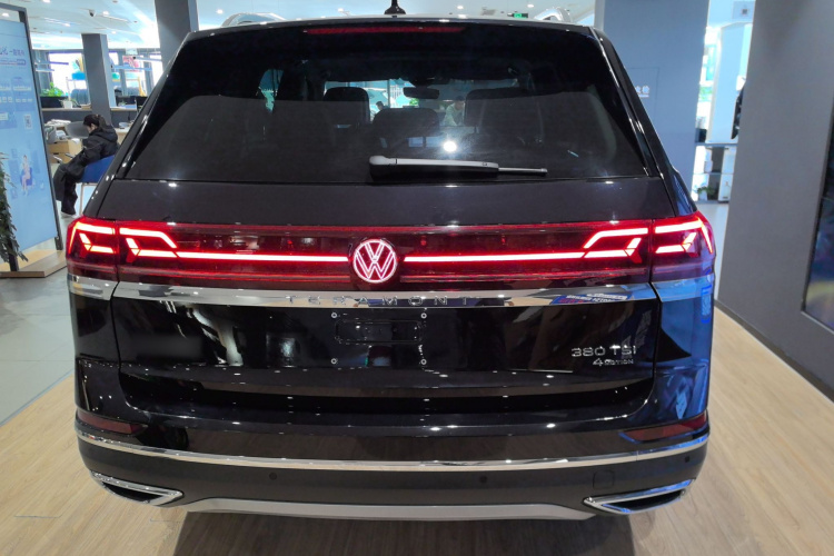 大众 途昂 2024款 380TSI 四驱龙祥版车身外观6