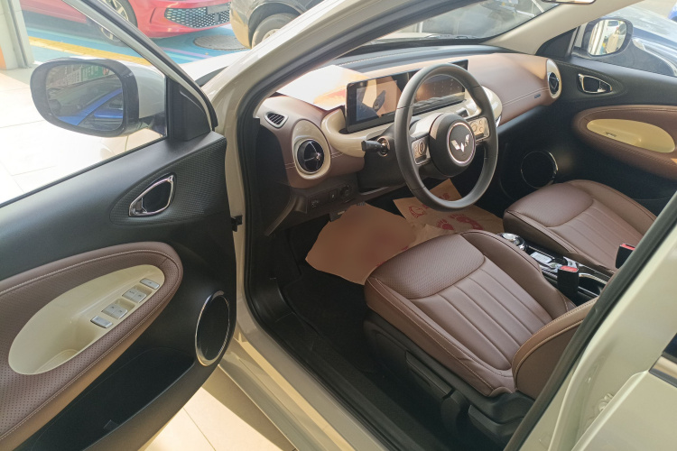 五菱汽车 五菱缤果 2023款 333km 悦享+款中控内饰20