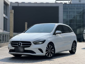 奔驰B级 2021款 B 200 动感型