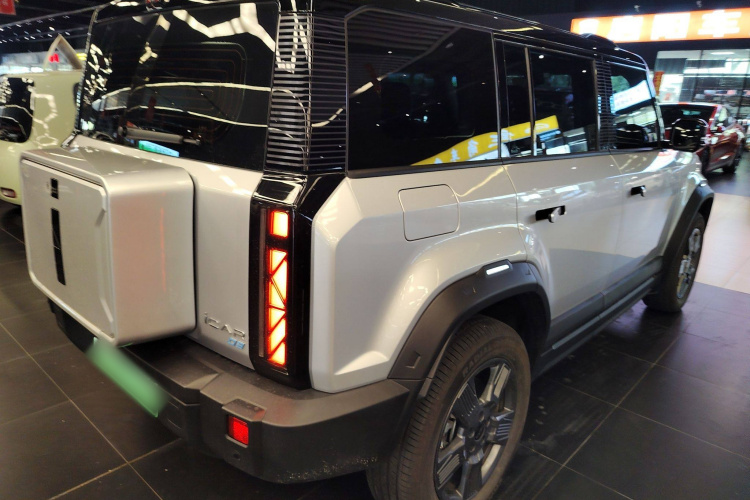 奇瑞iCAR 03 2024款 401km 两驱标准悦潮版车身外观6005