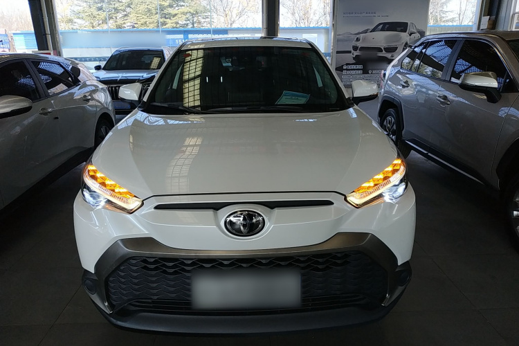 丰田 锋兰达 2022款 2.0L CVT豪华版车身外观2