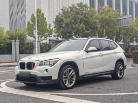 宝马X1 2014款 xDrive20i 运动设计套装