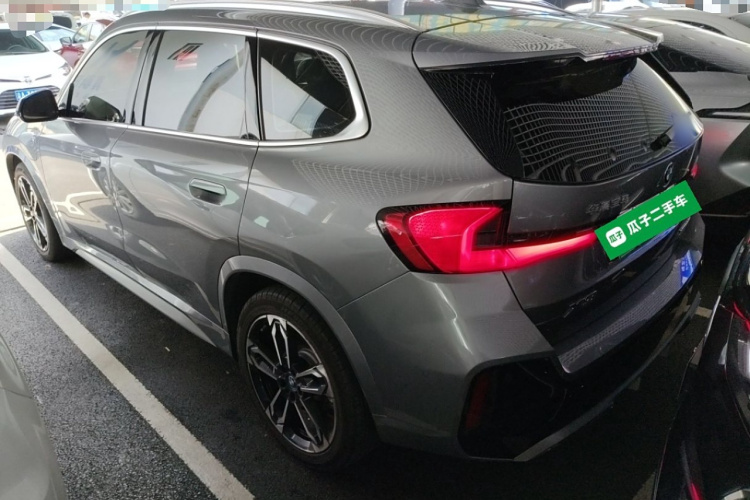 宝马iX1 2023款 xDrive30L M运动套装车身外观6003