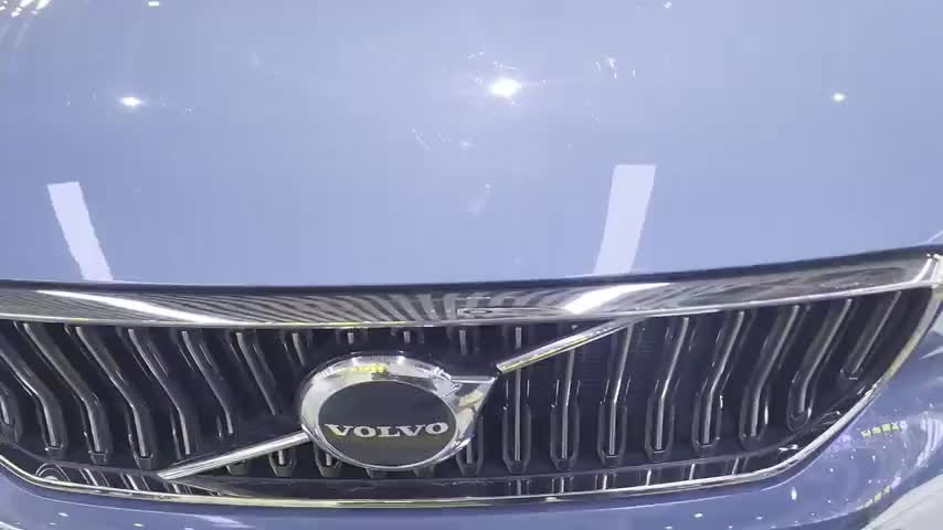 沃尔沃XC40 2023款 B4 四驱智远豪华版实拍1