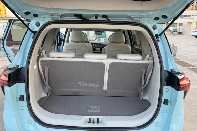 东风风行 风行游艇 2022款 1.5T DCT追风版局部细节23