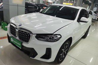 宝马X4 2022款 xDrive 25i M运动套装
