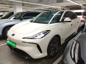 智己汽车 智己LS6 2023款 Max 标准版