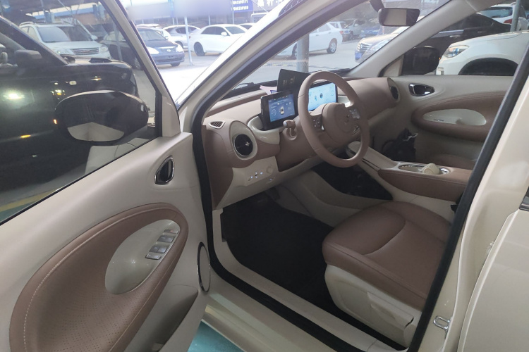 五菱汽车 五菱缤果 2025款 333km 悦享款中控内饰20