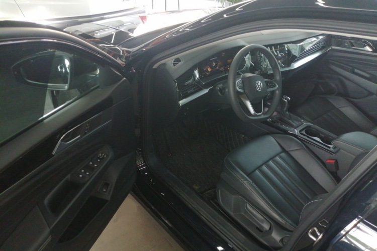 大众 帕萨特 2024款 280TSI 商务版中控内饰7003