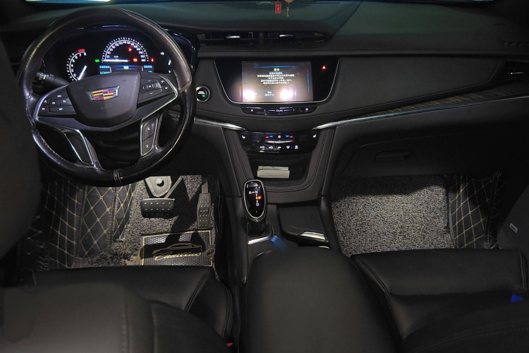凯迪拉克XT5 2018款 28E 四驱技术型中控内饰7002