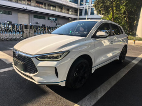 比亚迪e2 2021款 豪华型