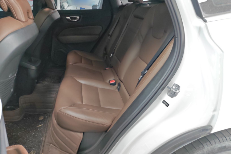 沃尔沃XC60 2021款 T5 四驱智远豪华版中控内饰21