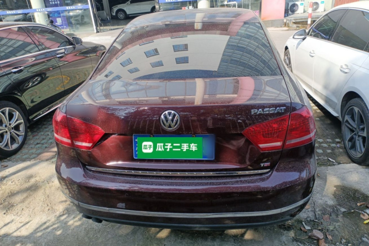 大众 帕萨特 2014款 1.8TSI DSG御尊版车身外观6004
