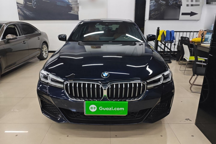 宝马5系(进口) 2021款 525i M运动套装车身外观6001