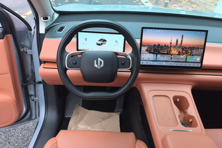 零跑汽车 零跑C16 2024款 增程 200尊享版中控内饰7004