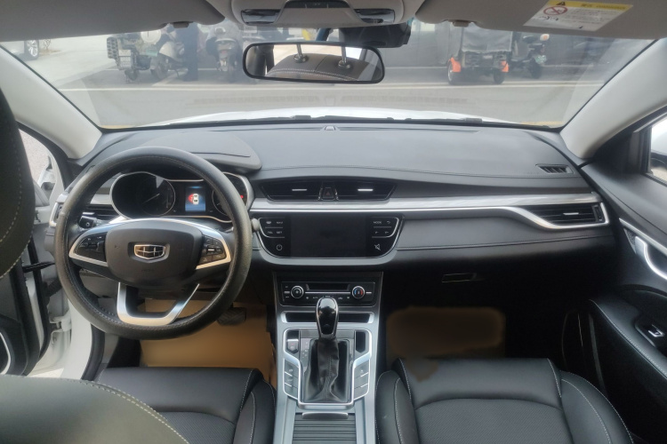 吉利汽车 帝豪 2019款 领军版 1.5L CVT豪华型 国VI中控内饰7003