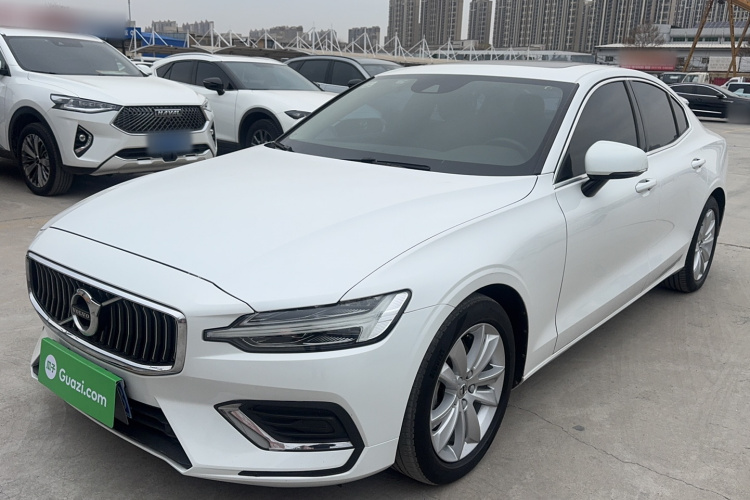 沃尔沃S60 2020款 T3 智行豪华版车身外观6003