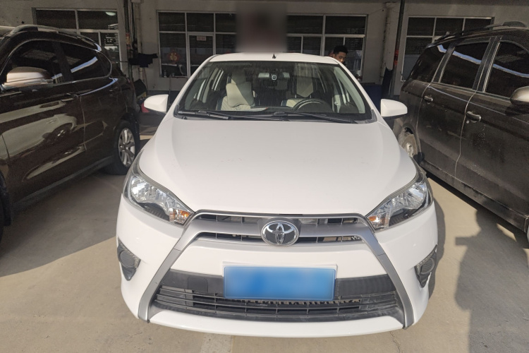 丰田 YARiS L 致炫 2016款 1.5E 自动劲速版车身外观2