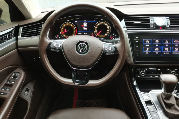 大众 辉昂 2021款 380TSI 豪华版中控内饰13