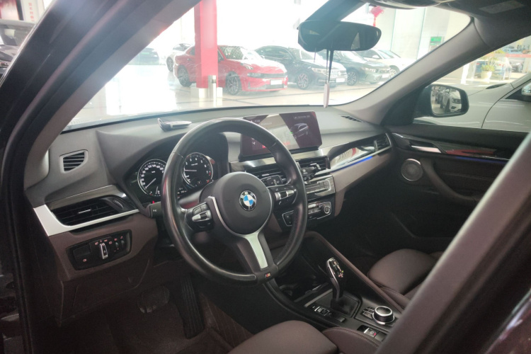 宝马X1 2022款 sDrive25Li 领先型中控内饰7002