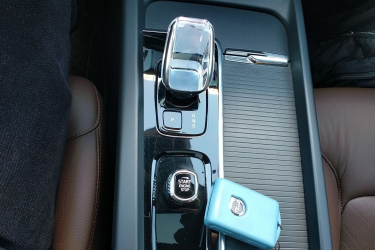 沃尔沃XC60 2023款 B5 四驱智逸豪华版局部细节18