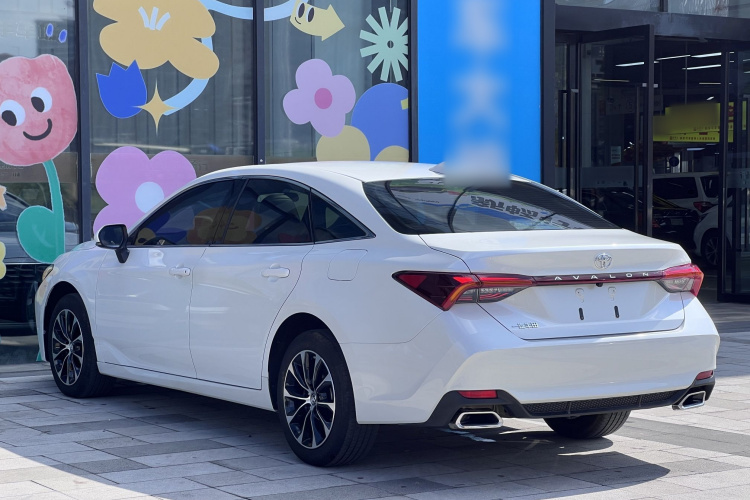 丰田 亚洲龙 2023款 2.0L 进取版车身外观6007