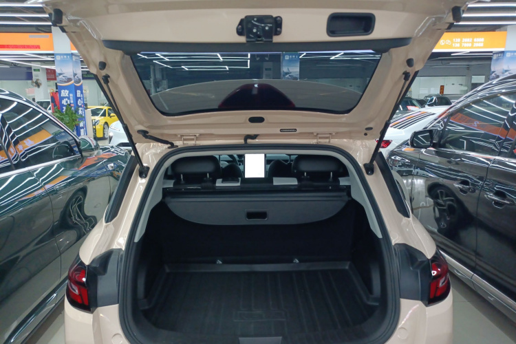 哪吒汽车 哪吒AYA 2023款 401 Lite局部细节23