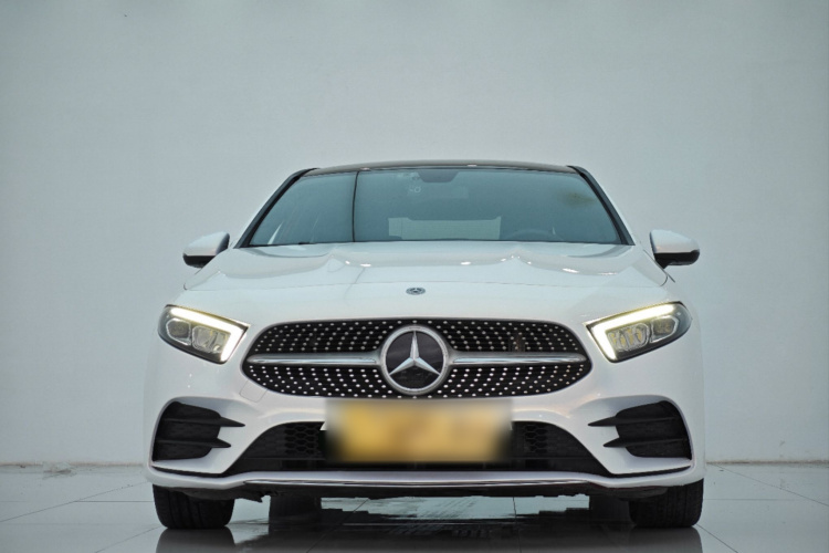 奔驰A级 2019款 A 200 L 运动轿车车身外观6001