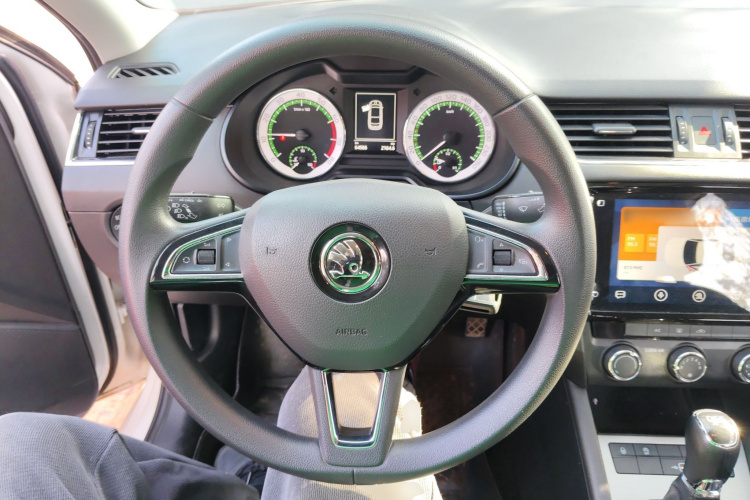 斯柯达 明锐 2019款 TSI280 DSG智行豪华版 国V局部细节13