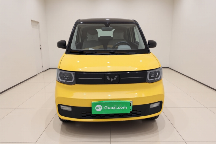 五菱汽车 宏光MINIEV 2022款 马卡龙臻享款 磷酸铁锂车身外观2