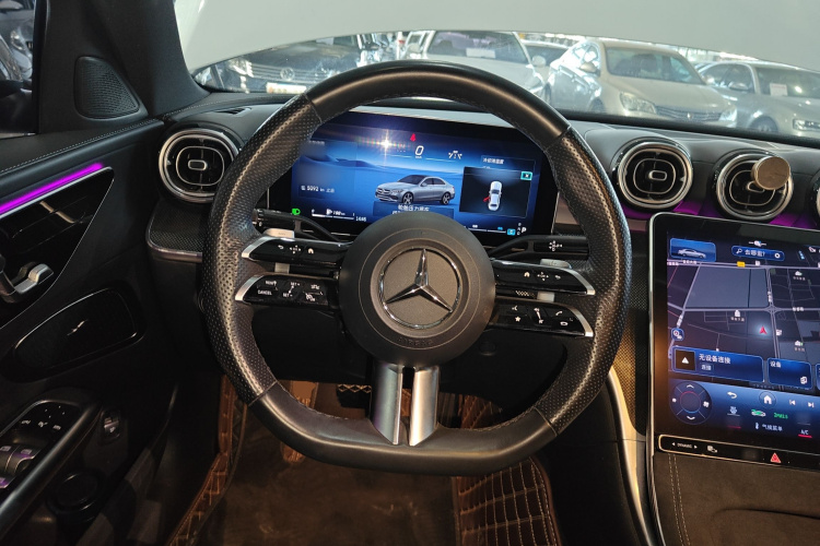 奔驰C级 2024款 C 260 L 运动版局部细节13