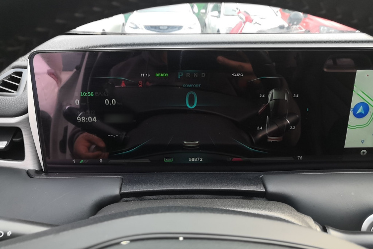 哪吒汽车 哪吒U 2021款 Pro 500 环球版局部细节14