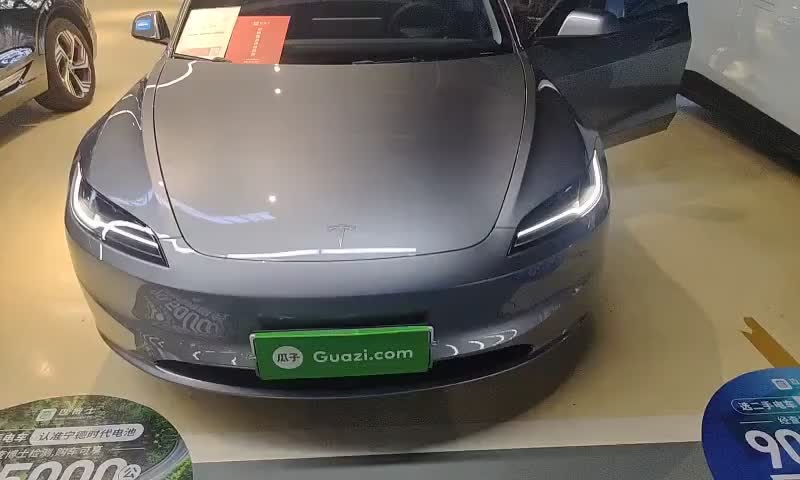 特斯拉 Model 3 2025款 后轮驱动版实拍1