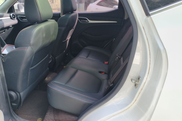 名爵ZS 2020款 180DVVT 自动Lite中控内饰21