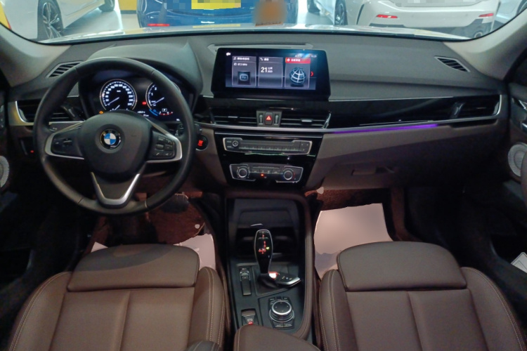 宝马X1 2021款 改款 sDrive20Li 时尚型中控内饰7002